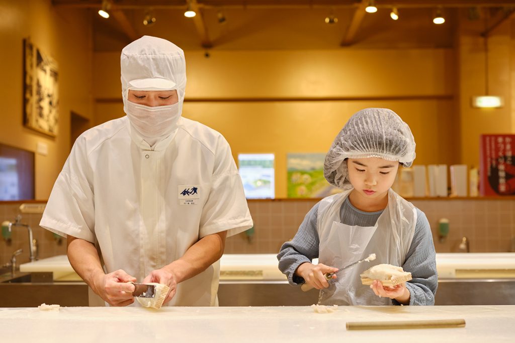 かまぼこちくわ作り体験