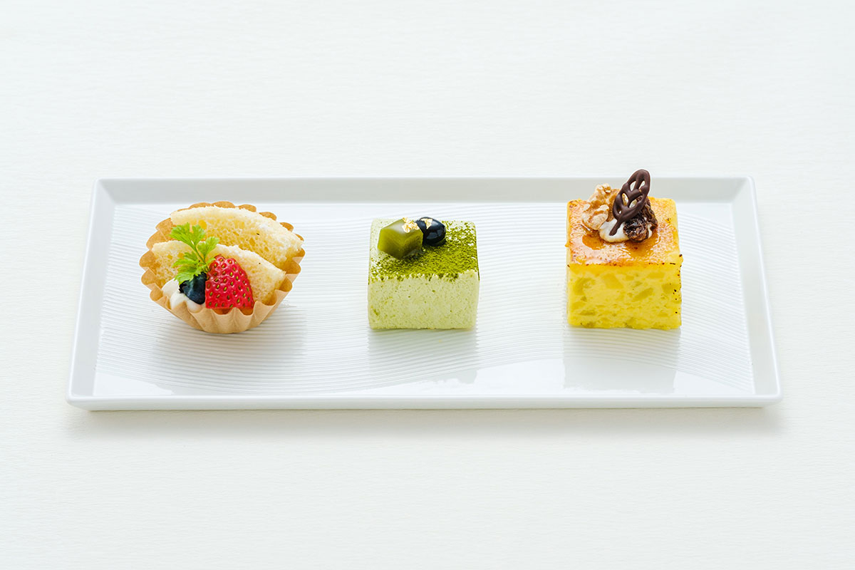 地鶏卵のしっとりシフォンケーキ「ゆず」「温州みかん」「よもぎ」